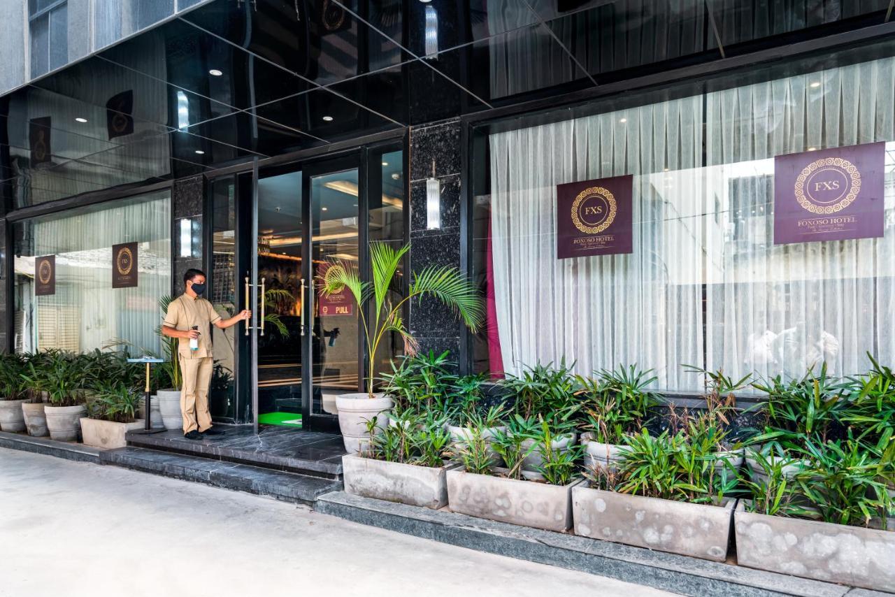 Foxoso Hotel, Delhi Airport ニューデリー エクステリア 写真
