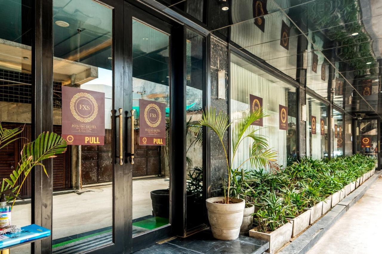 Foxoso Hotel, Delhi Airport ニューデリー エクステリア 写真